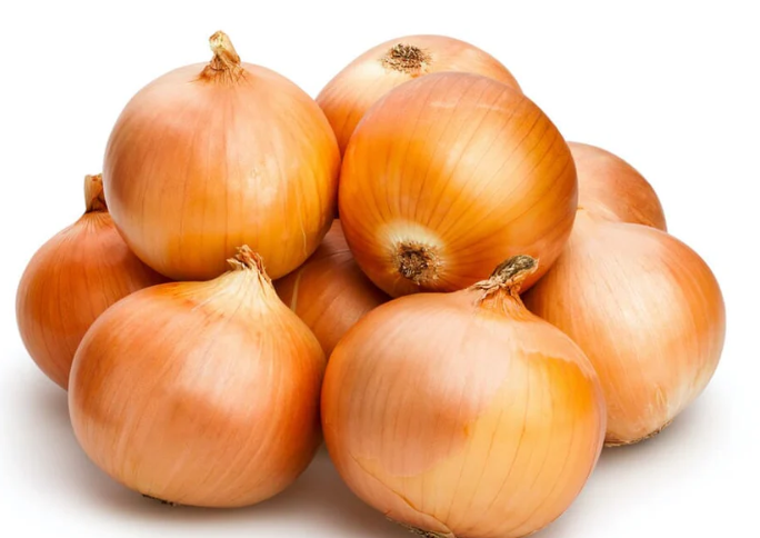 YELLOW ONIONS - 1 LB